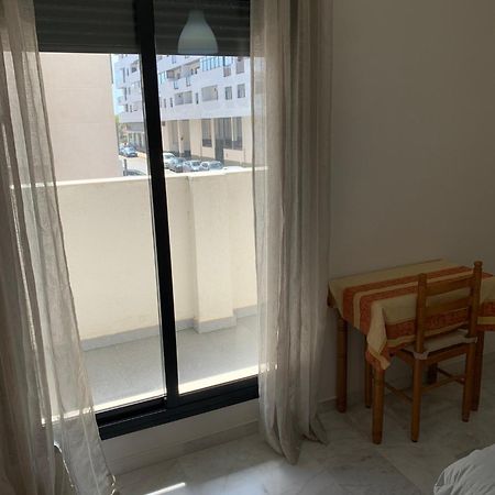 Habitacion Privada En Urbanizacion Con Piscina Y Pista De Padel El Puerto de Santa María Kültér fotó