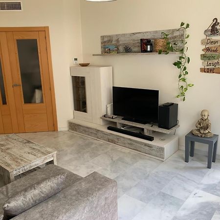 Habitacion Privada En Urbanizacion Con Piscina Y Pista De Padel El Puerto de Santa María Kültér fotó